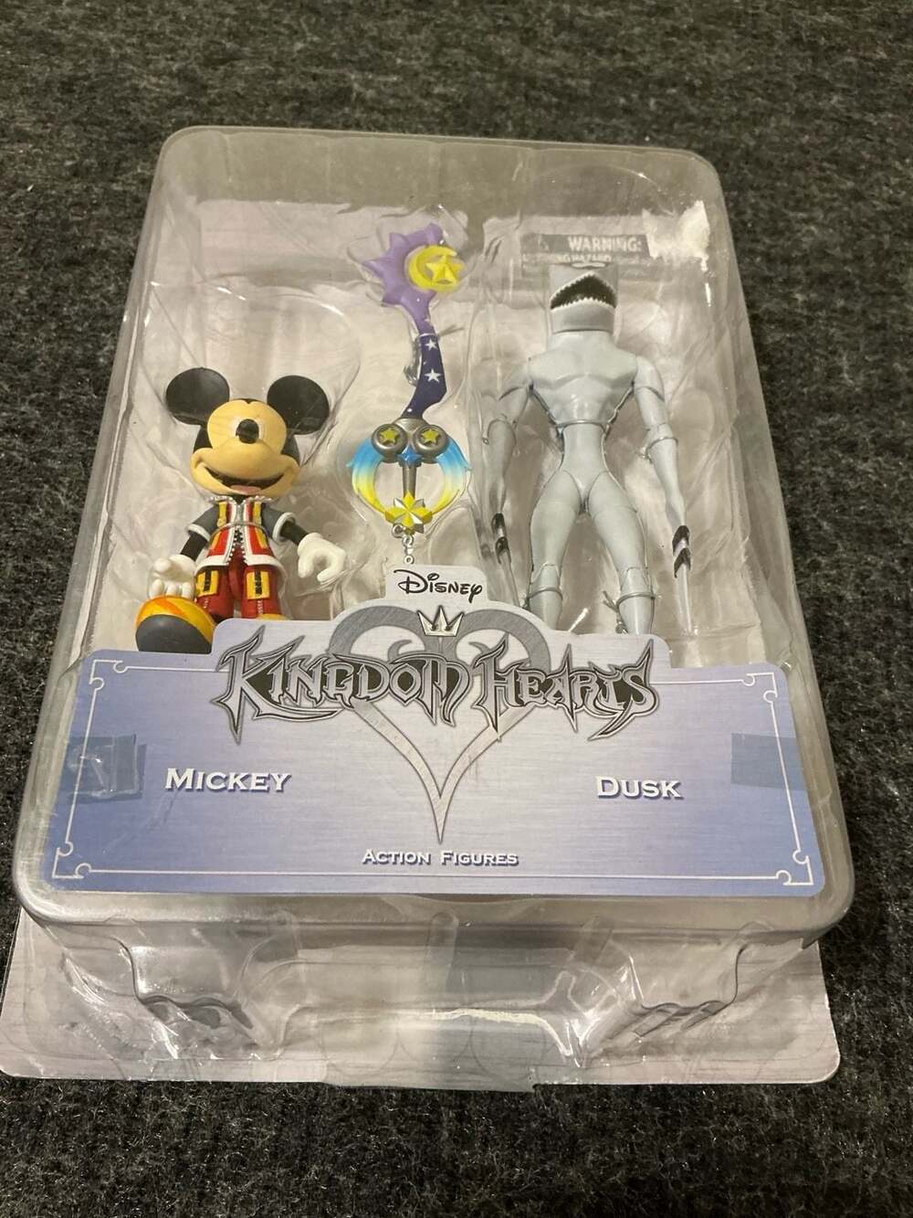 Diamond Select Toys Kingdom Hearts Series 1 Mickey Mouse & Dusk Action Figure